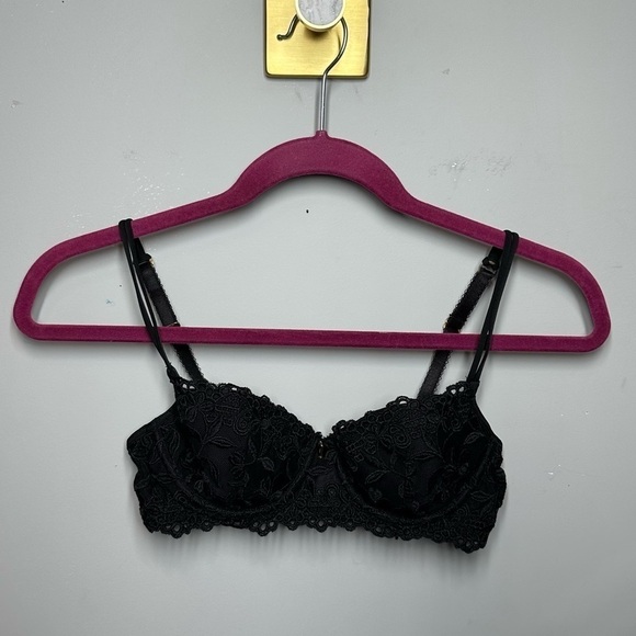 Badgley Mischka Other - Badgley Mischka Double Strap Lace Balconette Bra Black